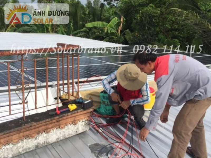 Lap-dien-mat-troi-Cai-Be-Tien-Giang-1