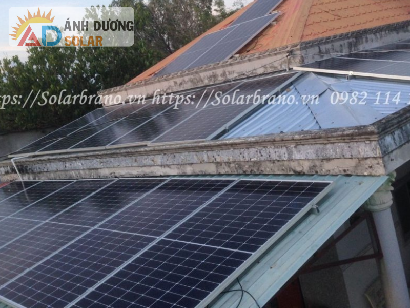 Lap-dien-mat-troi-Go-Cong-Dong-Tien-Giang