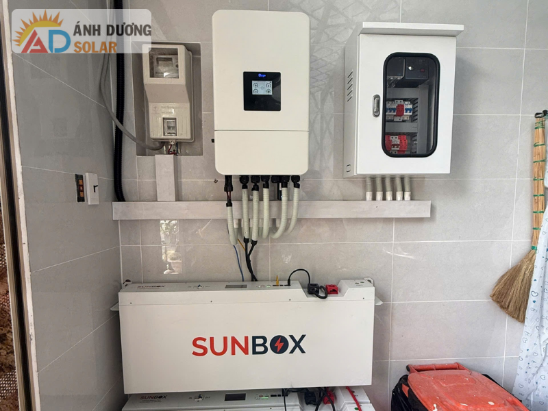 lap-dien-mat-troi-o-Phu-Nhuan