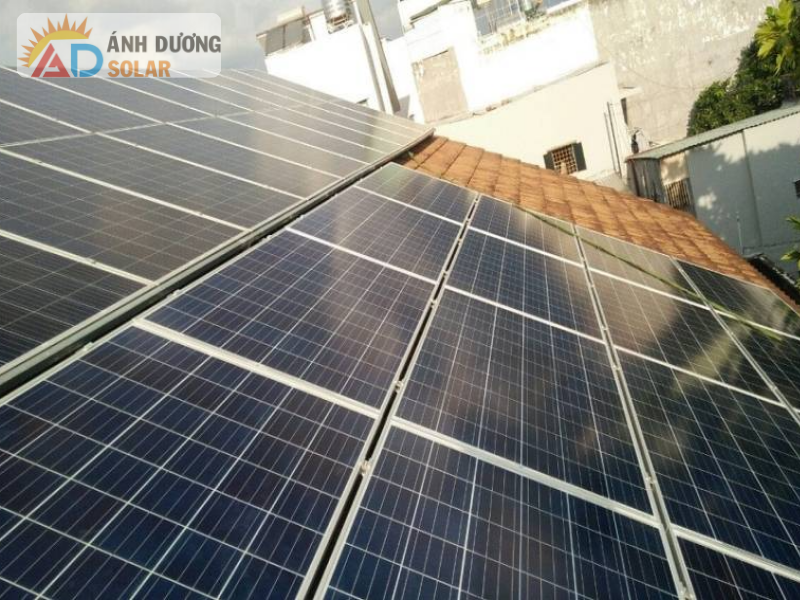 lap-dien-mat-troi-o-Quan-7