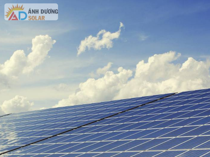 lap-dien-mat-troi-o-quan-1-1