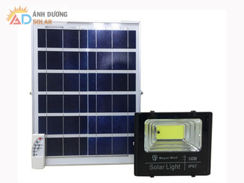 den-nang-luong-mat-troi-chinh-hang-4