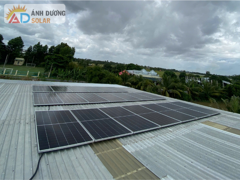 tuoi-tho-he-thong-dien-mat-troi-1