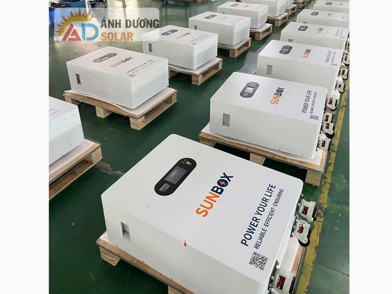pin-luu-tru-sunbox-51-2-v-150ah-4