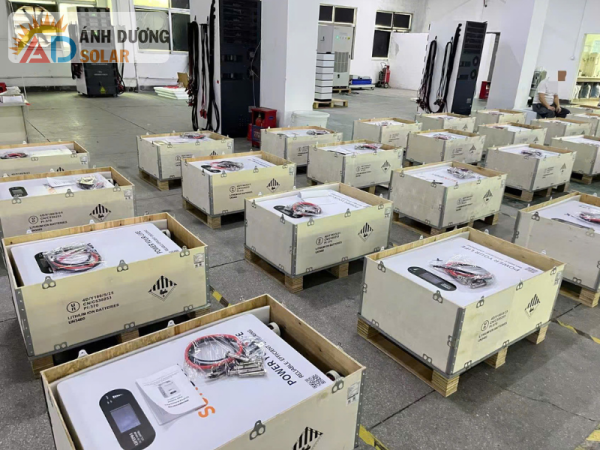 sunbox-51-2v-300ah-10