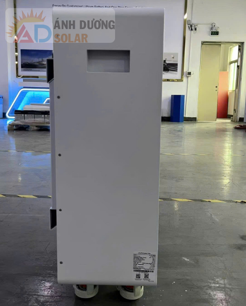 sunbox-51-2v-300ah-2