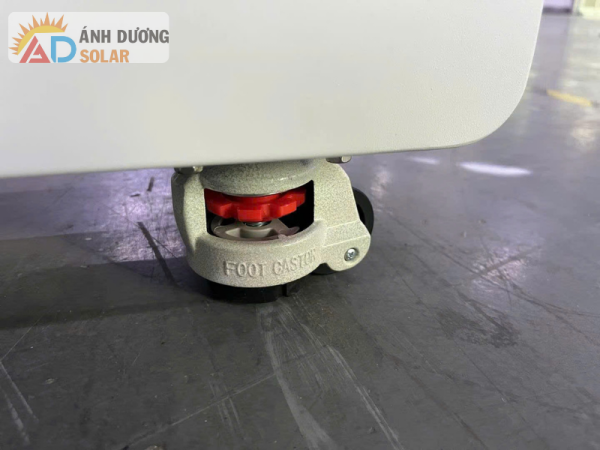 sunbox-51-2v-300ah-8