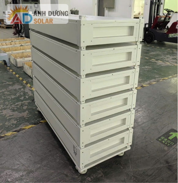 pin-luu-tru-sunbox-51-2v-150ah-9