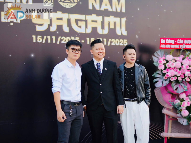 du-an-dien-mat-troi-hoa-luoi-chuoi-mi-cay-yagami-1