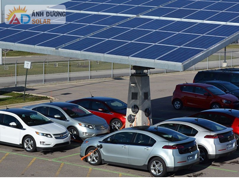 dien-mat-troi-ket-hop-tram-sac-xe-dien-2