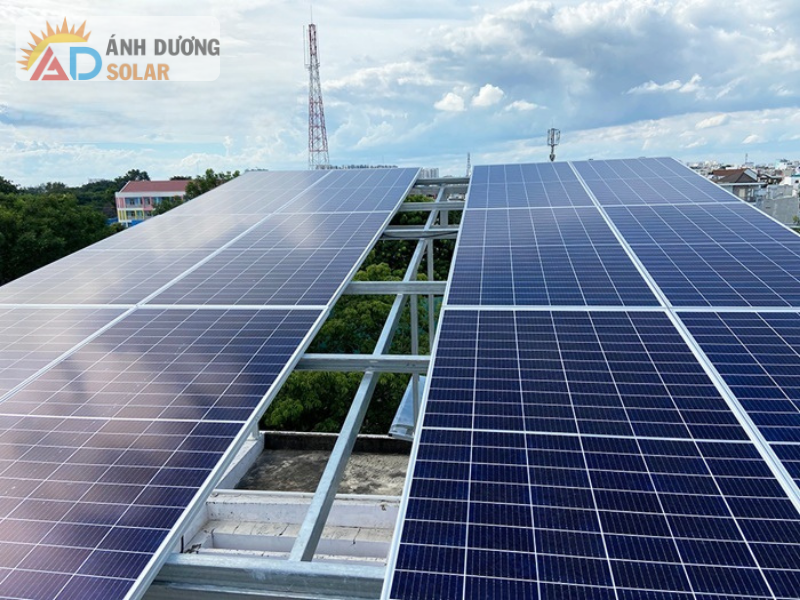 lap-dien-mat-troi-co-loi-khong-1