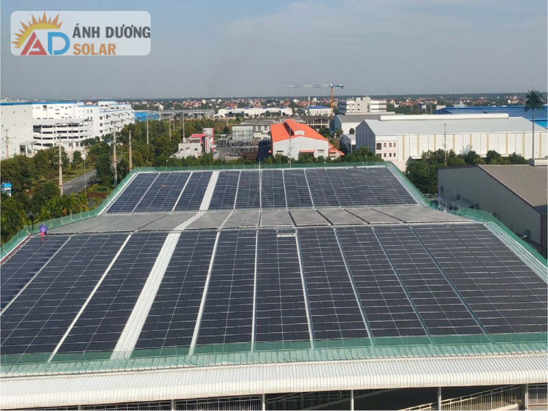 tuoi-tho-he-thong-dien-mat-troi-bao-lau