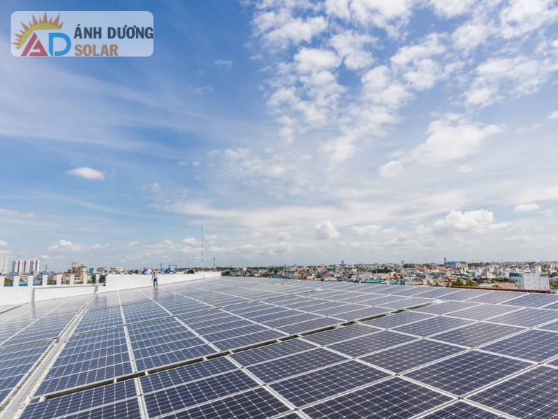dien-mat-troi-doanh-nghiep-gia-bao-nhieu-2