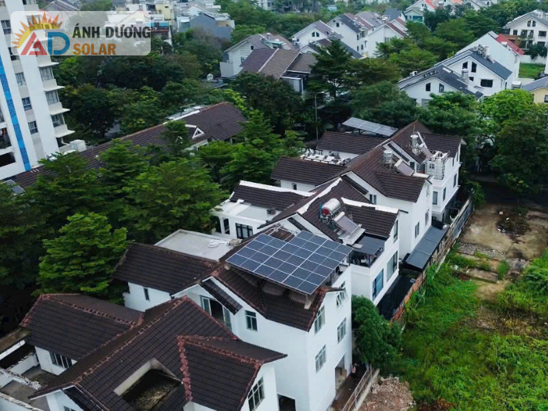 dien-mat-troi-hybrid-co-dang-dau-tu-khong