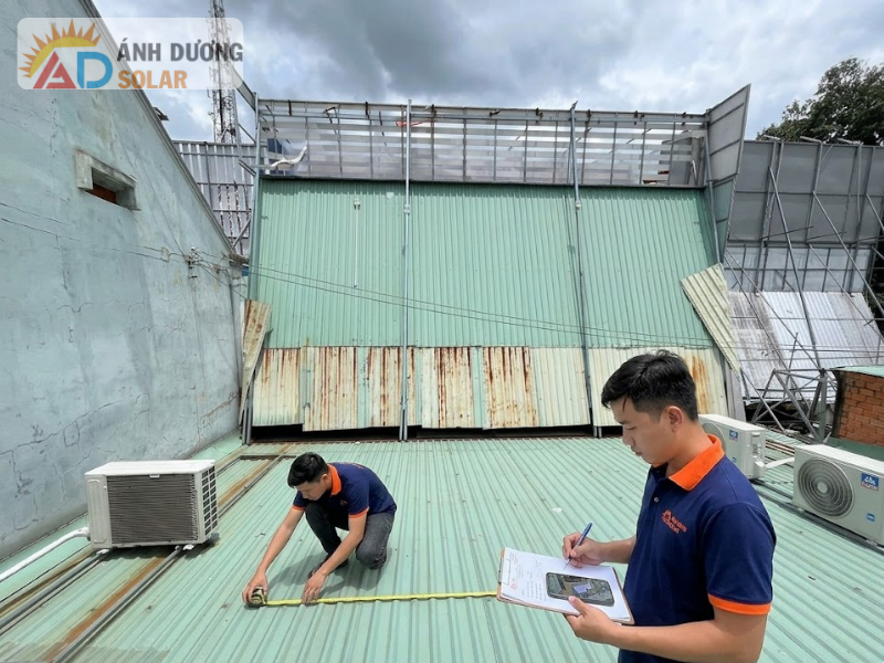 khao-sat-dien-mat-troi-tan-noi